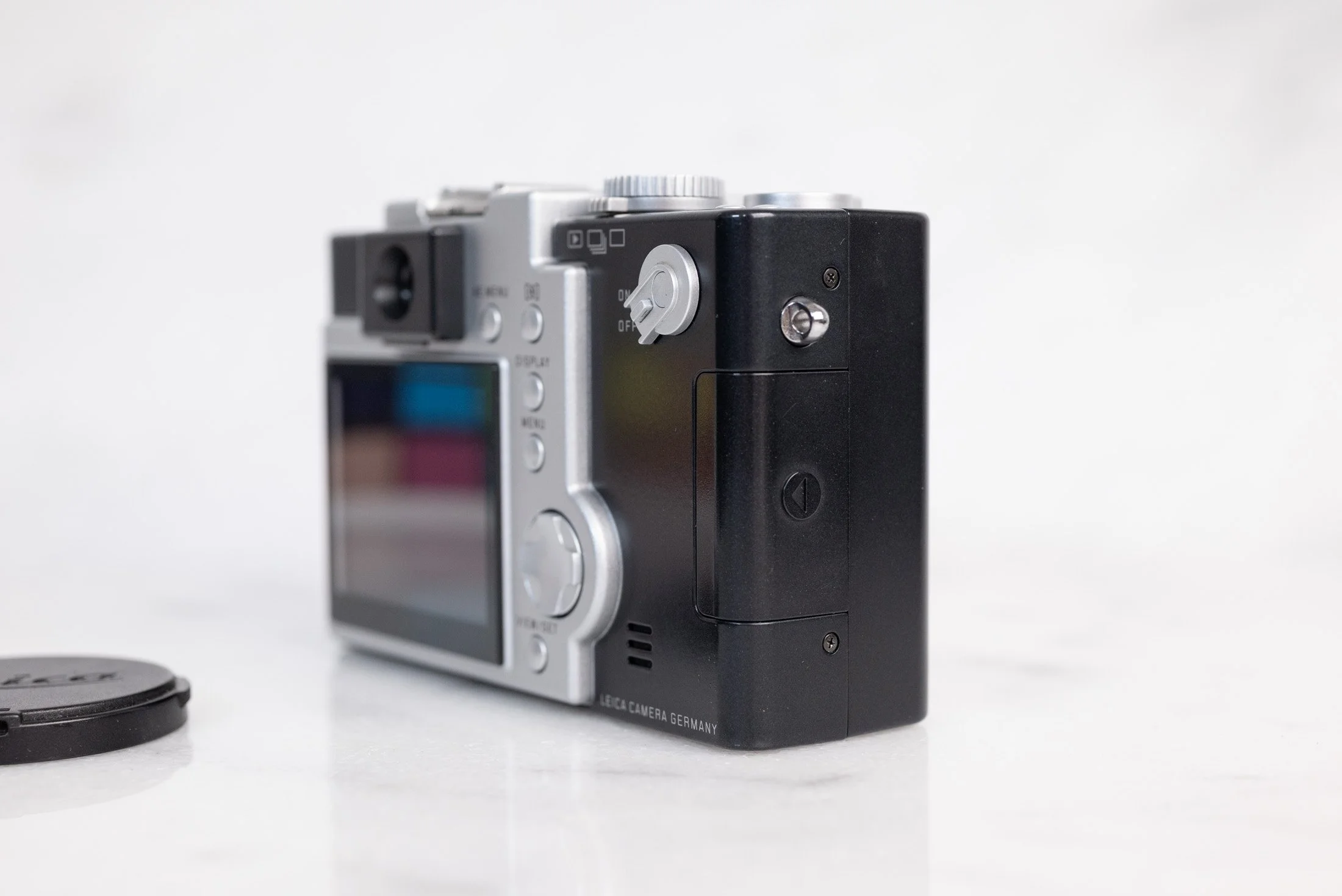 Leica Digilux 1 Digital Mirrorless Camera with — F Stop Cameras
